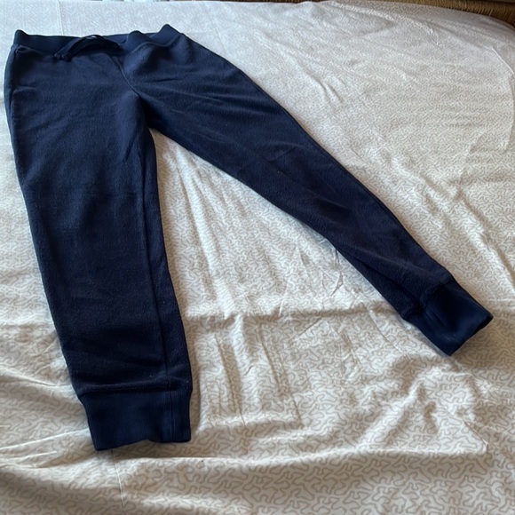 Gap girls navy fleece leggings in size xl 12 - Picture 8 of 8